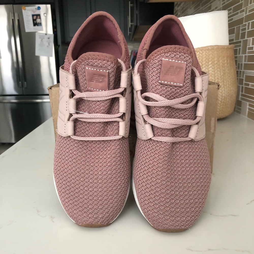 Women’s new balance Cruz size 7.5w